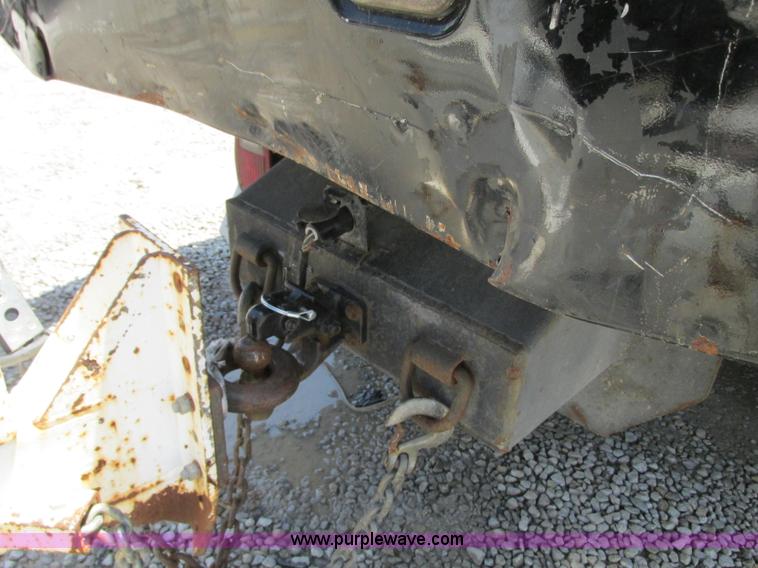 image for item B2988 2008 Ford F550 Super Duty flatbed truck