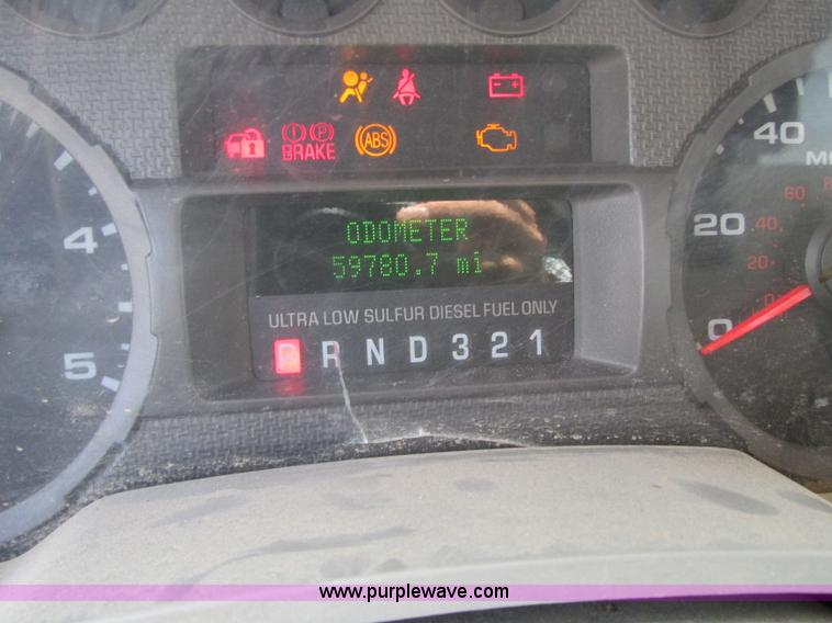 image for item B2988 2008 Ford F550 Super Duty flatbed truck