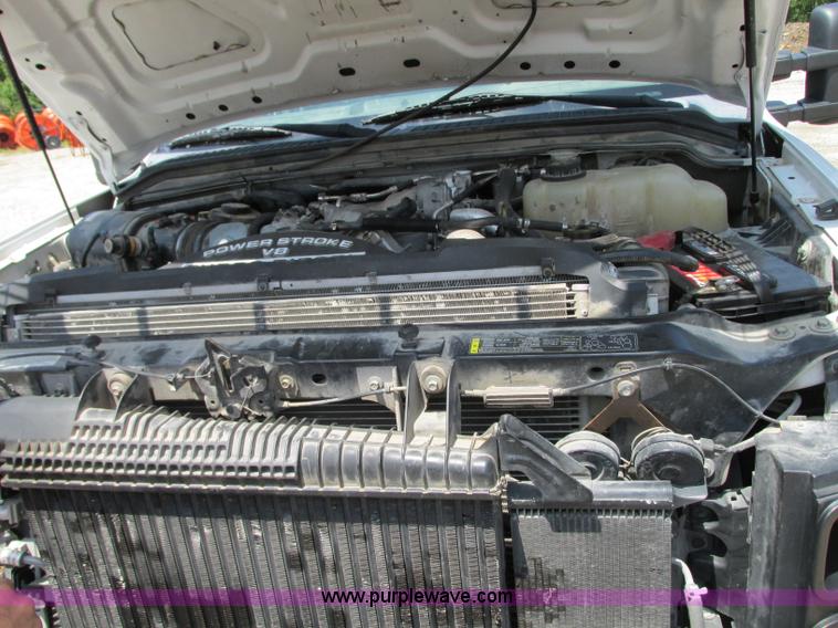 image for item B2988 2008 Ford F550 Super Duty flatbed truck