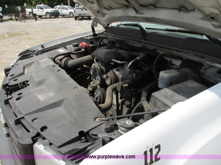 image for item B2994 2009 GMC Sierra 1500 pickup truck