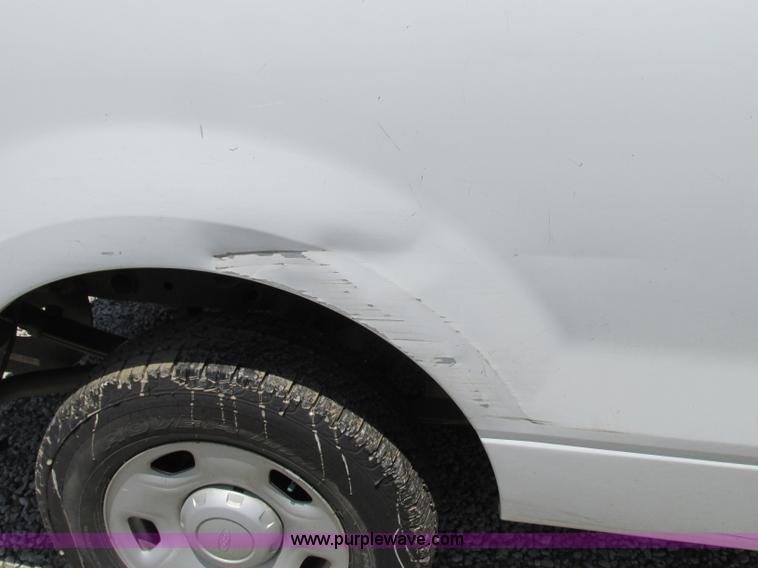 image for item B2996 2007 Ford F150 XL pickup truck