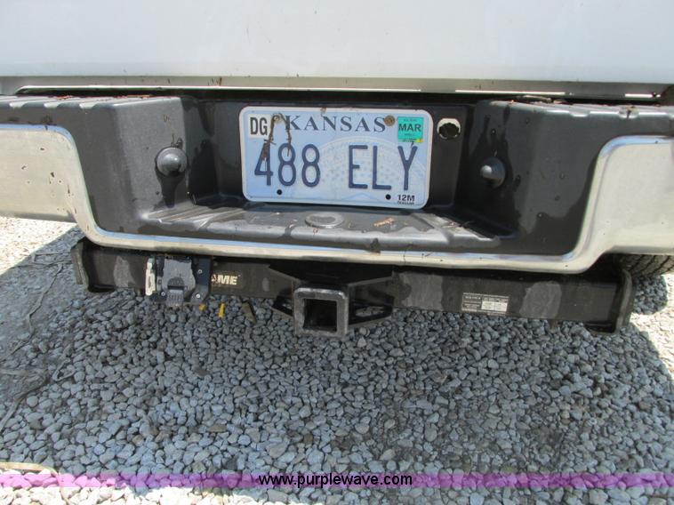 image for item B2996 2007 Ford F150 XL pickup truck