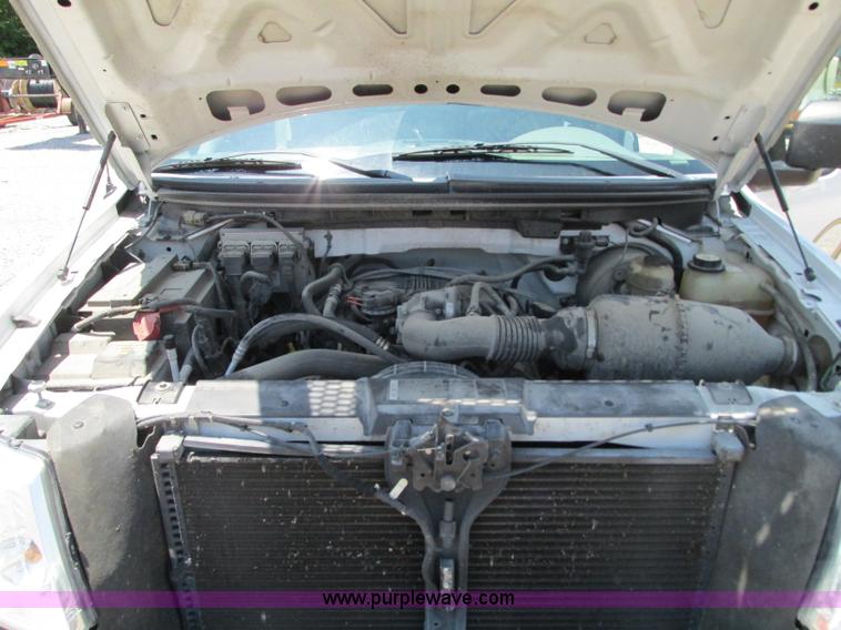 image for item B2996 2007 Ford F150 XL pickup truck