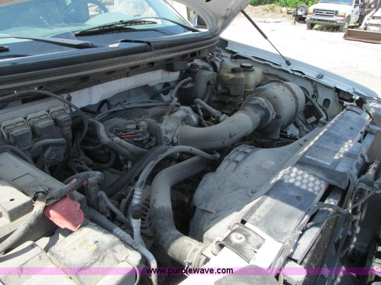 image for item B2996 2007 Ford F150 XL pickup truck