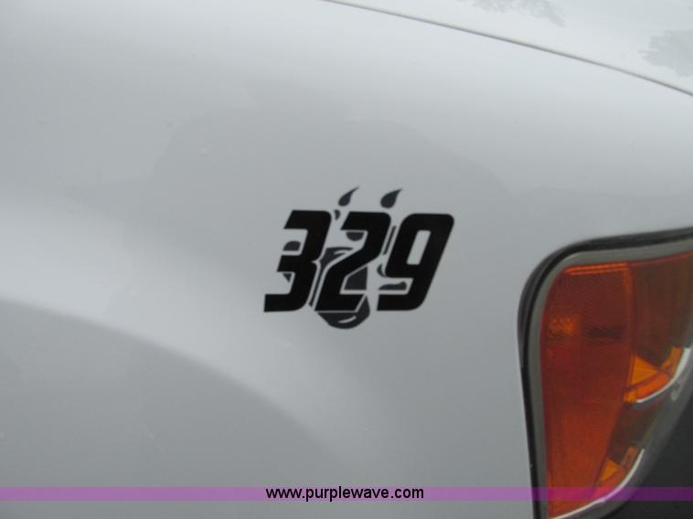 image for item B2997 2008 GMC Sierra 1500 pickup truck