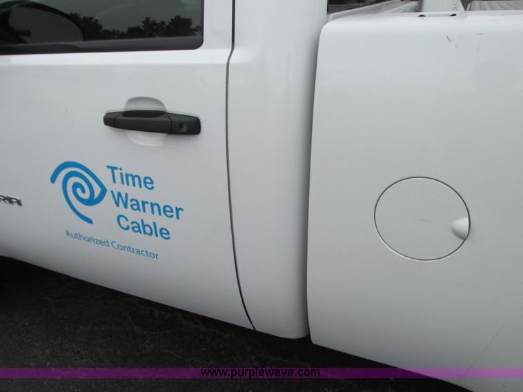 image for item B2997 2008 GMC Sierra 1500 pickup truck