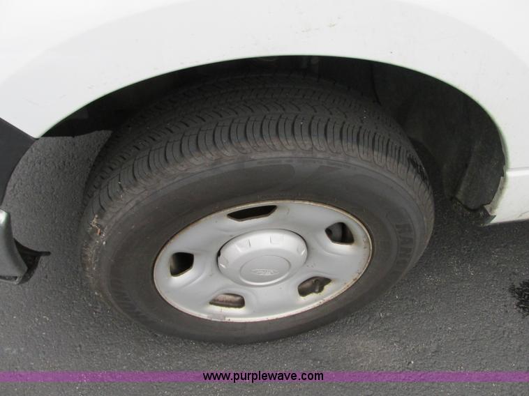 image for item B2998 2008 Ford F150 XL pickup truck