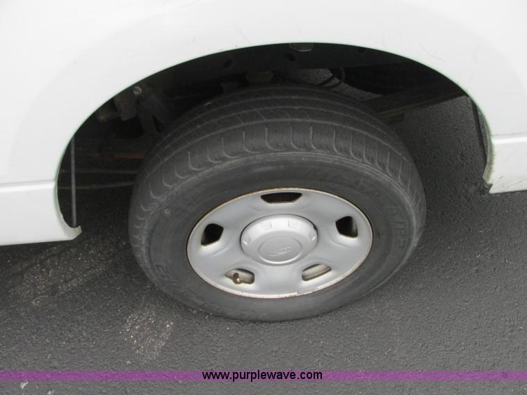 image for item B2998 2008 Ford F150 XL pickup truck