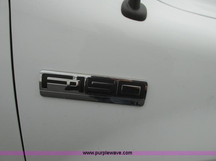 image for item B2998 2008 Ford F150 XL pickup truck