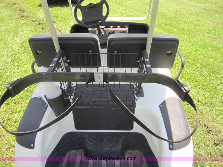 image for item BA9252 2003 Yamaha G22A golf cart