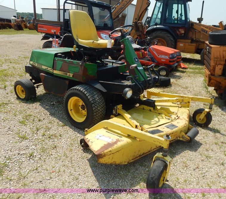 image for item BC9337 John Deere F935 lawn mower