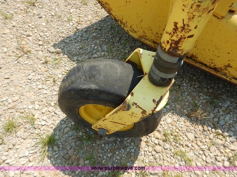 image for item BC9337 John Deere F935 lawn mower