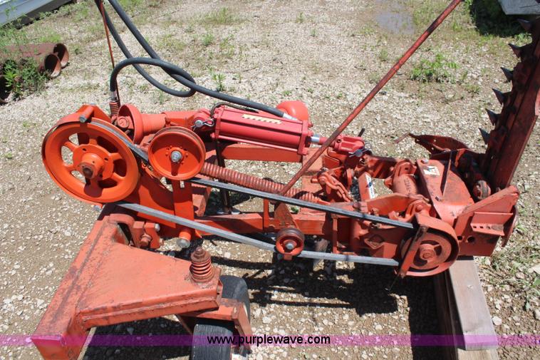 image for item BO9305 Allis Chalmers sickle mower
