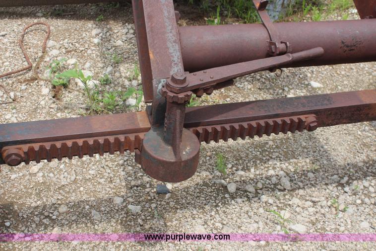 image for item BO9364 Galion G7079A pull type scraper