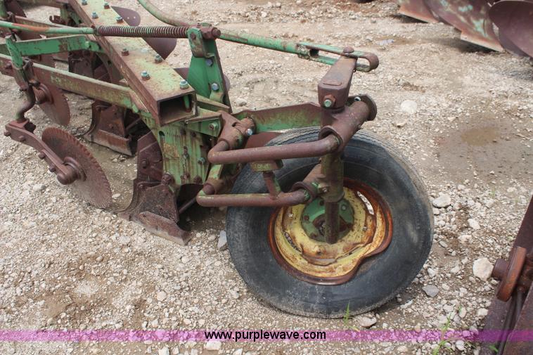 image for item BO9366 John Deere four bottom plow