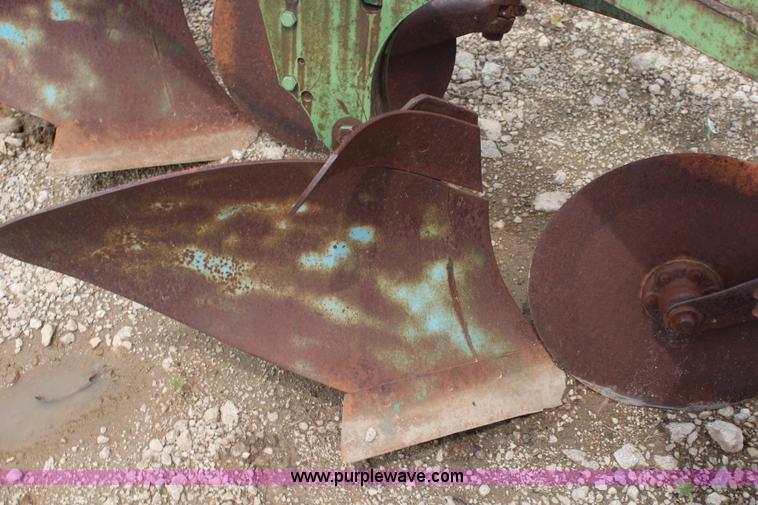 image for item BO9372 John Deere four bottom plow
