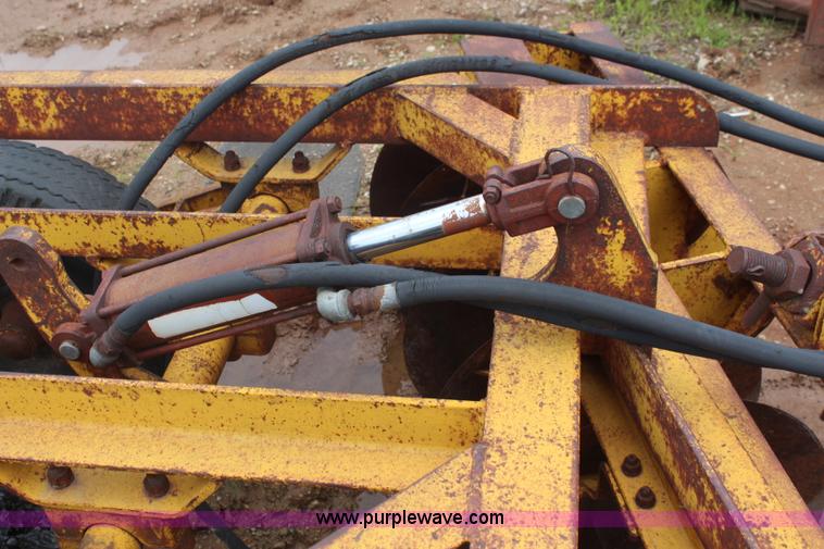 image for item BO9373 Amco disk