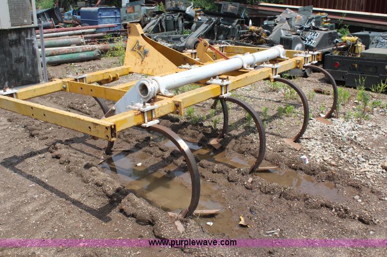 image for item BO9378 Landoll seven shank field cultivator
