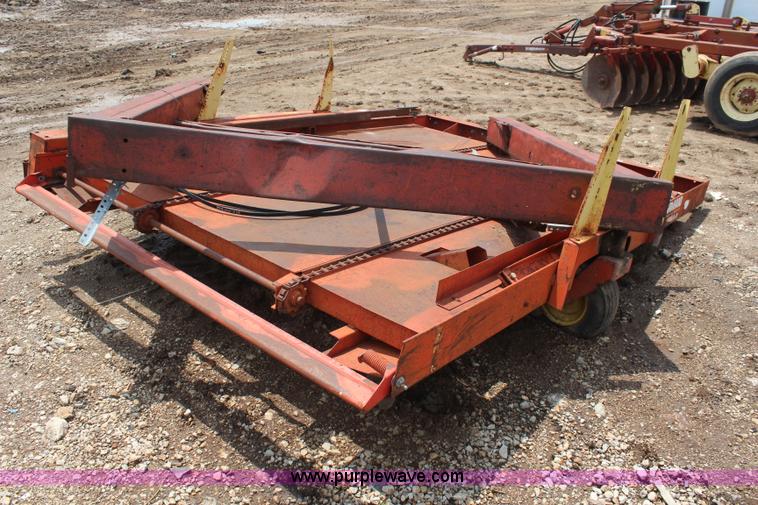 image for item BO9379 Farm Hand bale accumulator