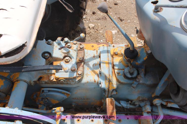 image for item BO9384 Massey-Ferguson MF20 turf tractor