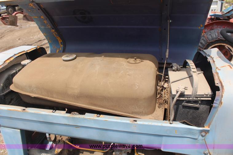 image for item BO9384 Massey-Ferguson MF20 turf tractor