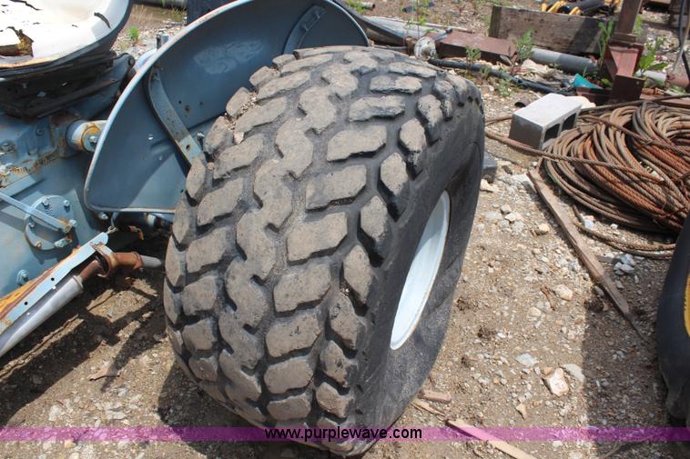 image for item BO9384 Massey-Ferguson MF20 turf tractor