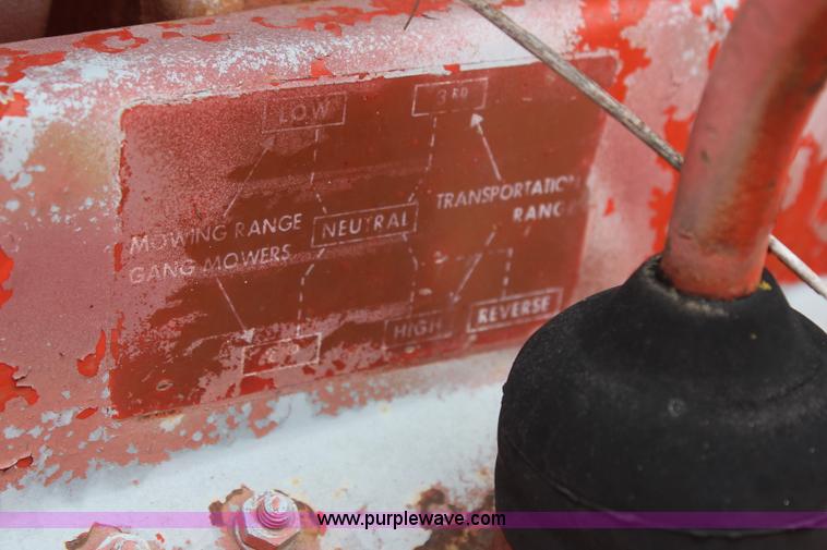 image for item BO9385 Jacobsen G10 turf tractor