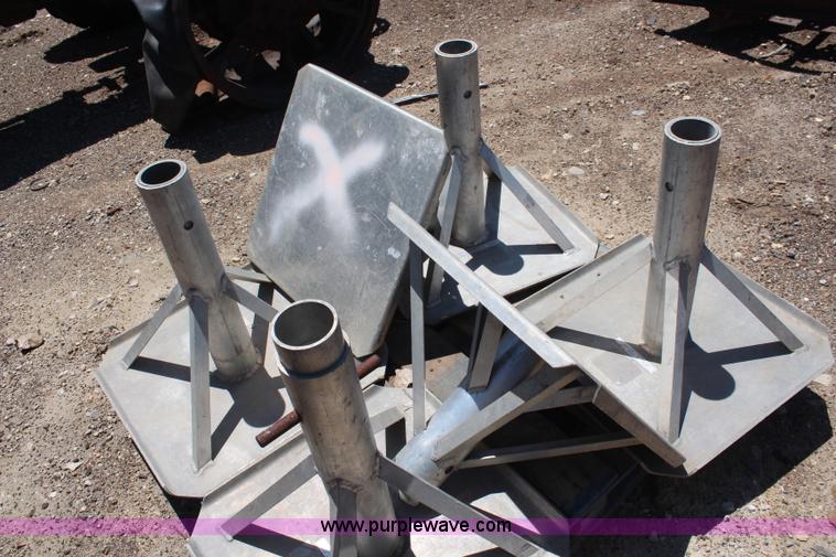 image for item BO9401 (6) aluminum jack stands