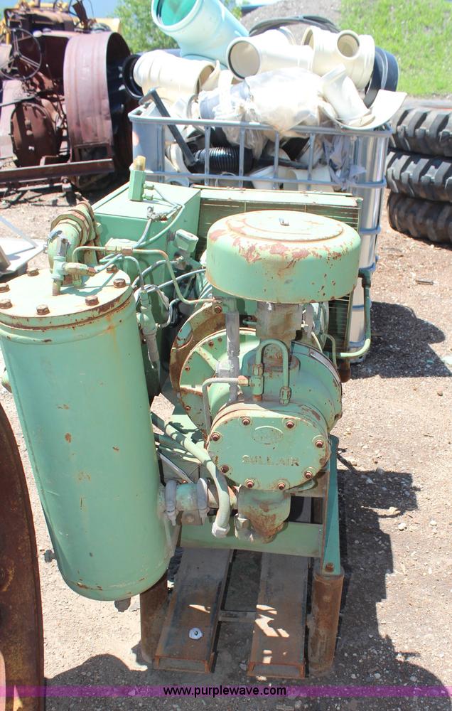 image for item BO9402 Sullair 10-30H air compressor