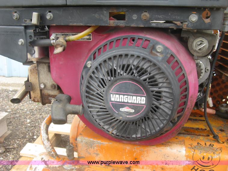 image for item BQ9512 Air Hog twin cylinder air compressor