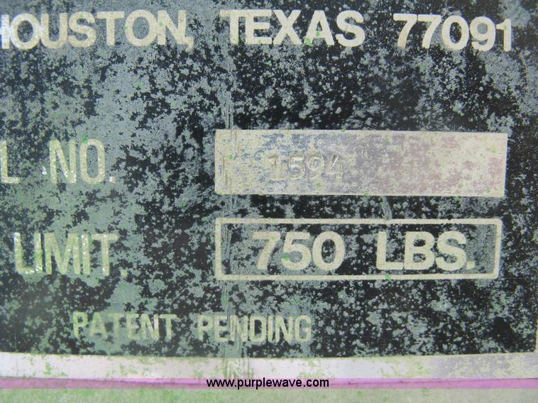 image for item BQ9513 Sumner 760/18 manual platform/forklift