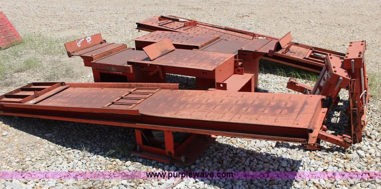 image for item BR9437 (2) Hunter automotive lift ramps