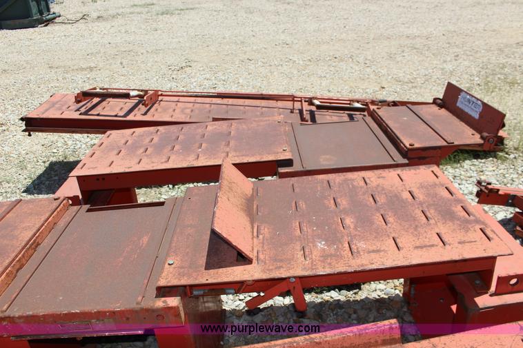 image for item BR9437 (2) Hunter automotive lift ramps