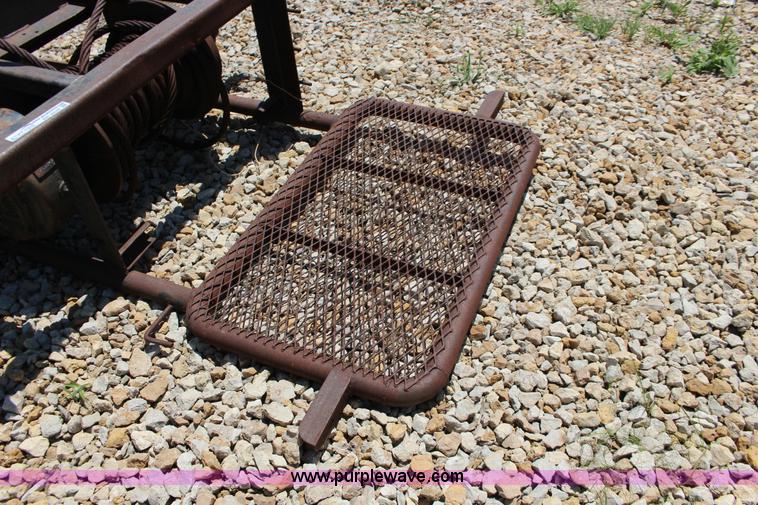 image for item BR9439 Braden winch