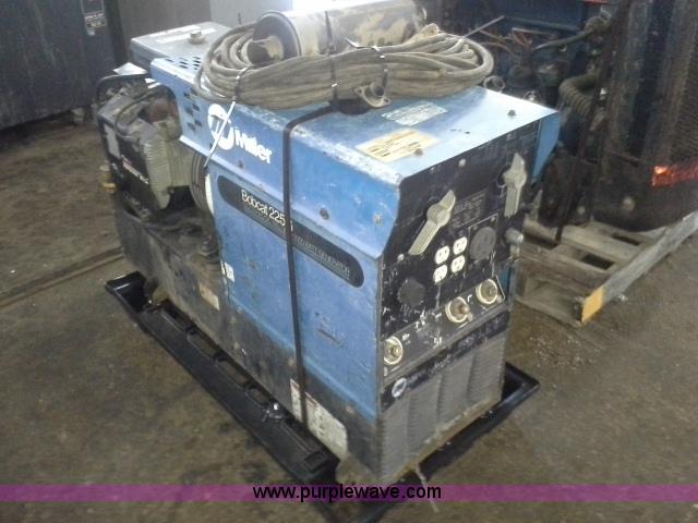 image for item BS9218 Bobcat 225G arc welder