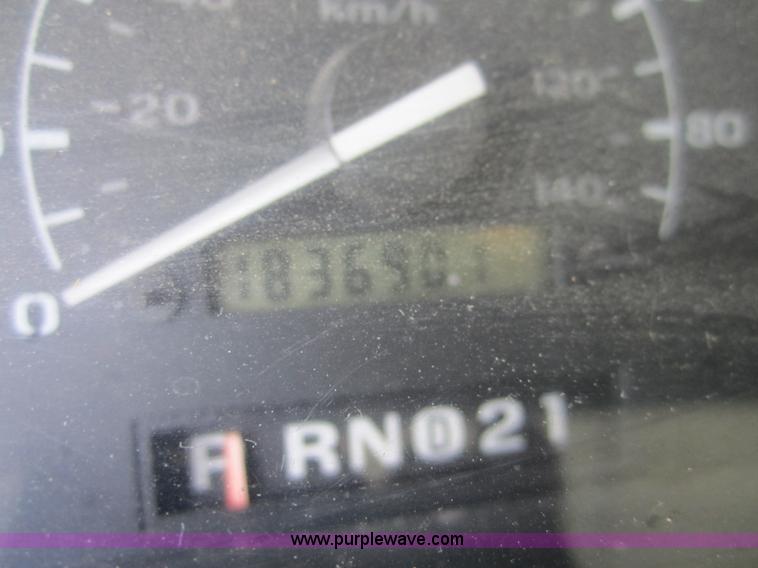 image for item D2485 1994 Ford F250 XL HD bale bed truck