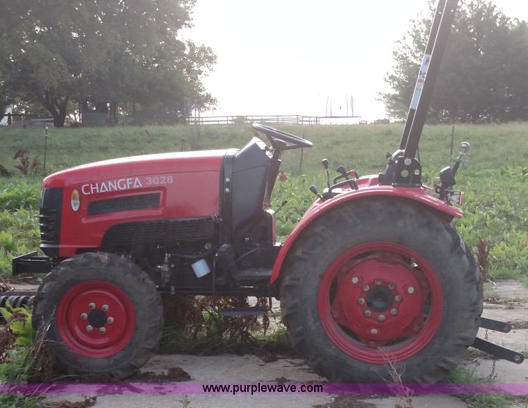 image for item E7374 2012 Changfa 3028 MFWD tractor
