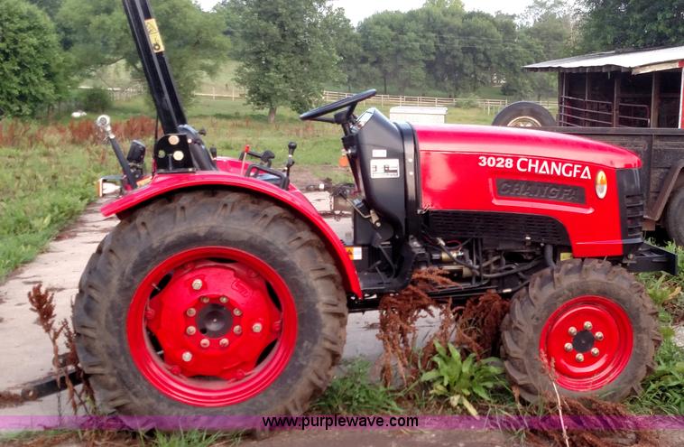 image for item E7374 2012 Changfa 3028 MFWD tractor