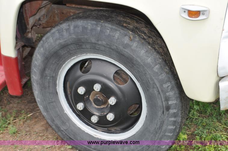 image for item F2470 1968 Ford F600 tank truck