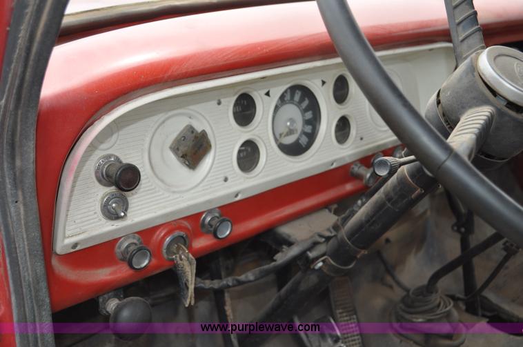 image for item F2470 1968 Ford F600 tank truck