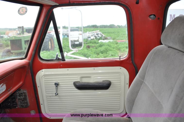 image for item F2470 1968 Ford F600 tank truck