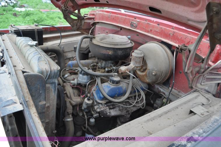 image for item F2470 1968 Ford F600 tank truck