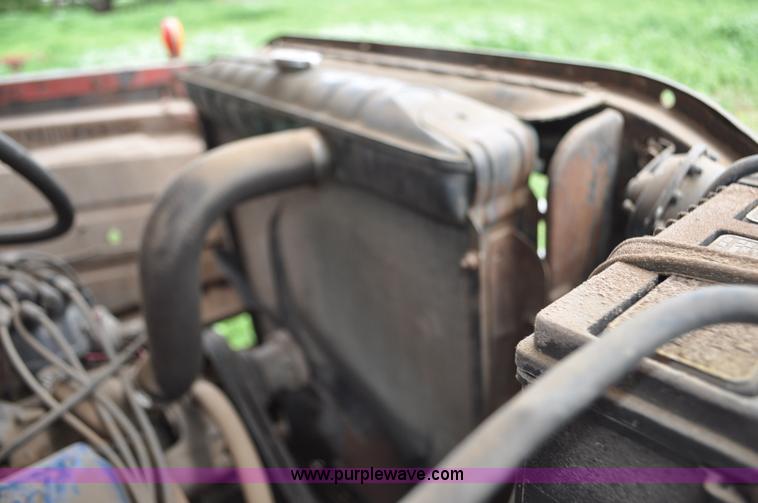 image for item F2470 1968 Ford F600 tank truck