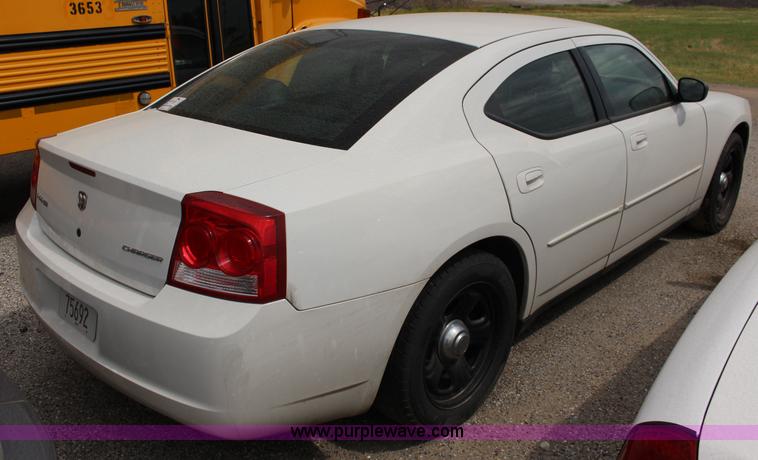 image for item F7861 2010 Dodge Charger