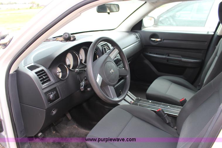 image for item F7861 2010 Dodge Charger