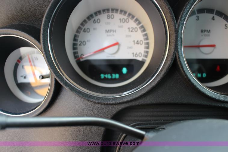 image for item F7861 2010 Dodge Charger