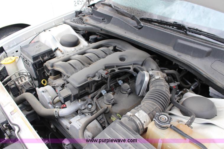 image for item F7861 2010 Dodge Charger