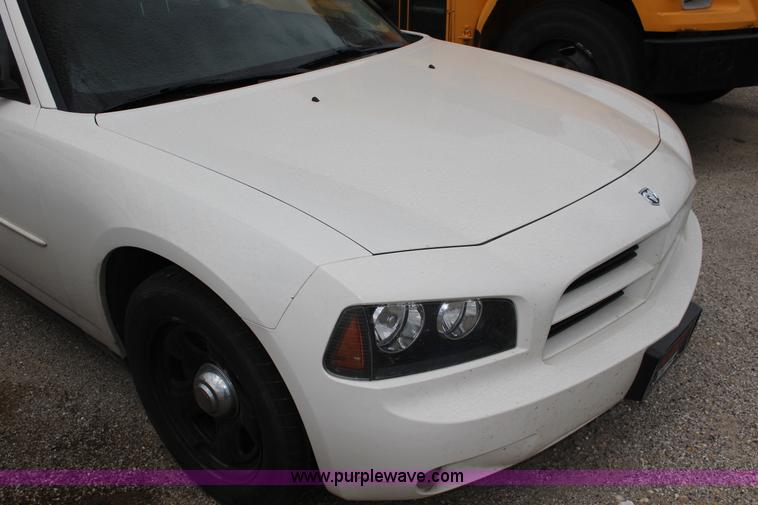 image for item F7861 2010 Dodge Charger