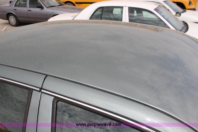 image for item F7863 2006 Ford Crown Victoria Police Interceptor