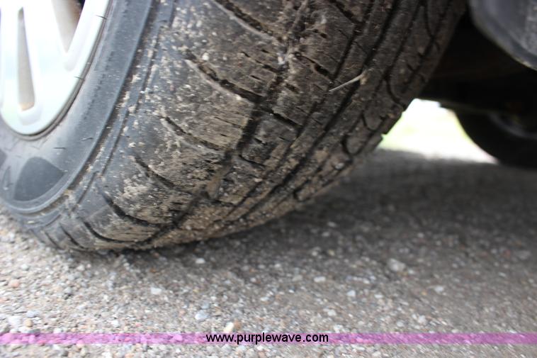 image for item F7868 2006 Ford Crown Victoria Police Interceptor